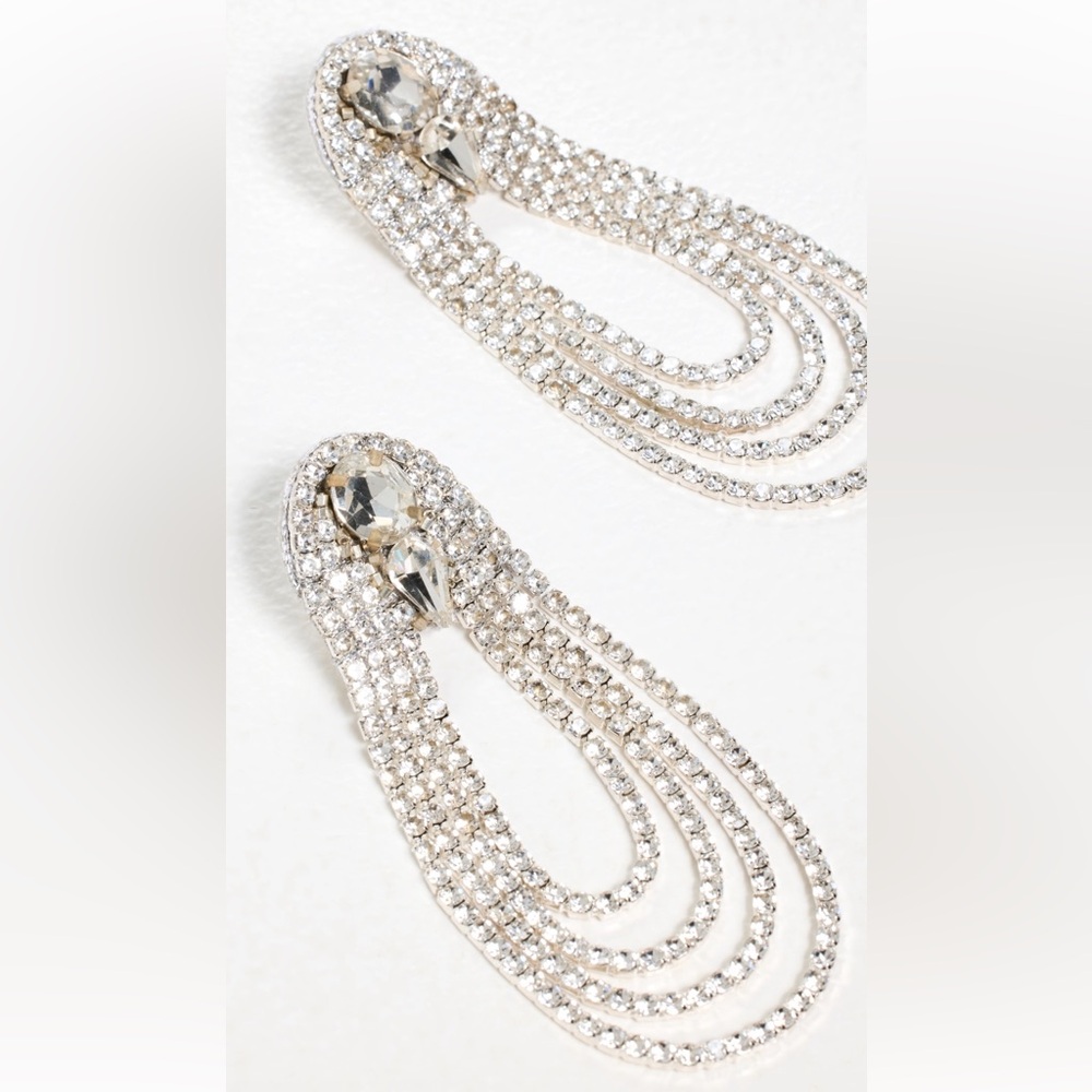 🌺🎉HP🎉🌺 NWT Deepa Gurnani Beaded Silver Crystal Chandeliers - Picture 13 of 14